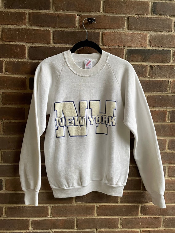 Early 90s New York City tourist sweatshirt made in