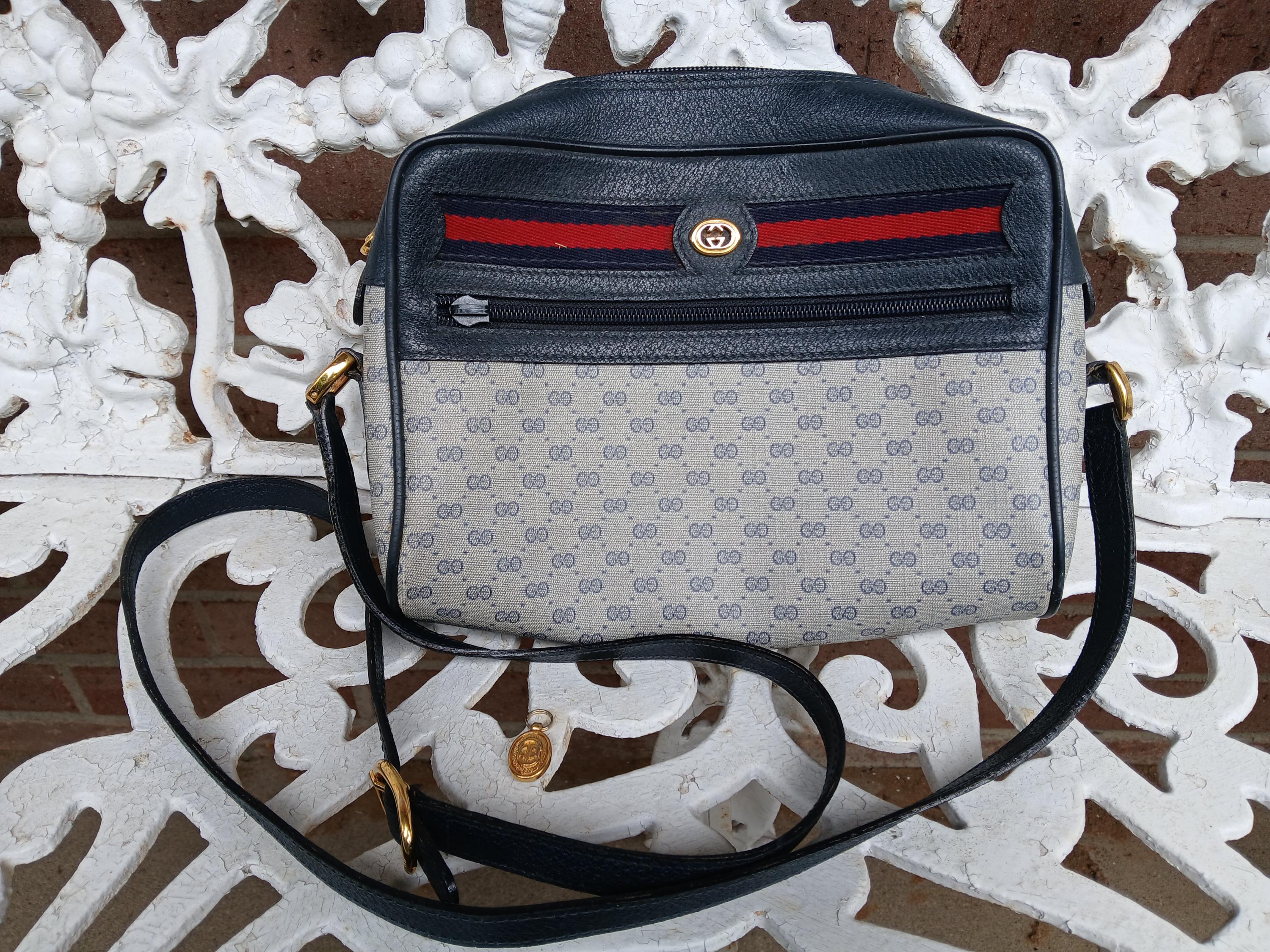 【GUCCI】1980s Micro GG Navy Shoulder Bag Authentic Gucci Vintage 80s Old Micro GG Monogram Shoulder