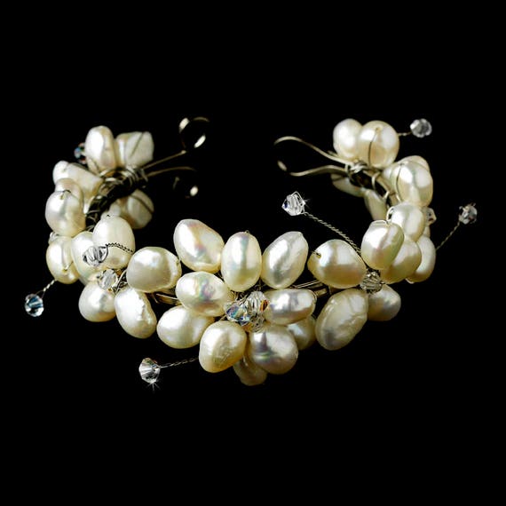 Freshwater Pearl Flower Bracelet with Touch of Swarovski Crystal