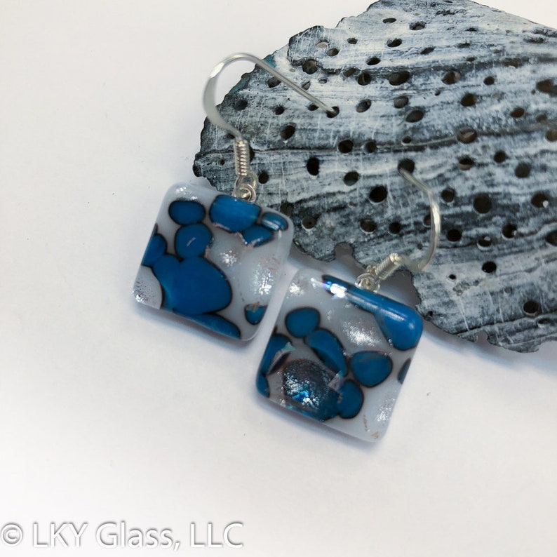 E1208-16. Dangle Glass Earring White Dichroic Glass Earring Dangling Earring Unisex Drop Earring Blue White Fused Glass Earring