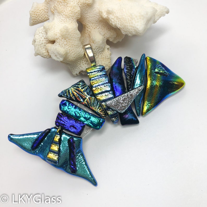 Chain Salt Water Fused Glass Fish Sun Catcher Rainbow Dichroic Fish Rainbow Dichroic Glass Pendant DF19. Tropical Glass Fish Ornament
