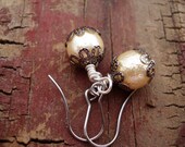 Pearl Drop Earrings, Pearl Bridal Jewelry, Gifts For Her, Drop Earrings, Dangle Earrings, OOAK, Glass Earrings, Bridal Earrings