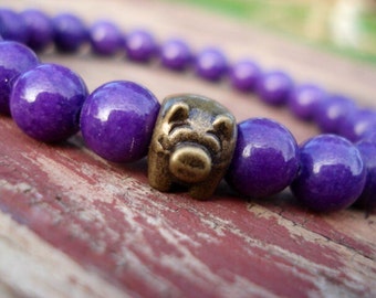 Pig Bracelet, Purple Bracelet, Jade Bracelet, Pig Jewelry, Pig Gift, Farm Animal Jewelry, Gemstone Bracelet, Pig Collectible, Women Bracel