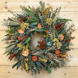 Fresh and Fragrant Wreath image 2