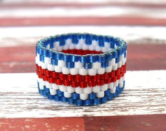 Anillo estilo americana, anillo de peyote rojo, blanco y azul, joyería patriótica, banda de cuentas sin metal, anillo hecho a medida