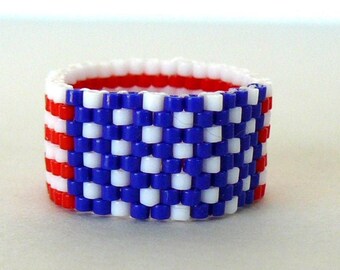 Anillo con la bandera estadounidense en rojo, blanco y azul, banda patriótica con cuentas, bandera estadounidense, joyería del 4 de julio, accesorio para el Día de la Independencia y el Día de los Caídos.