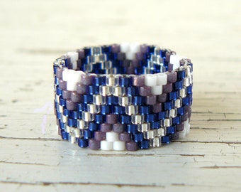 Blue and Silver Beaded Ring, Zig Zag Mauve and White Beadwoven Band, Native American Inspired