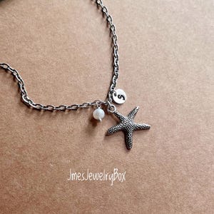 Silver starfish bracelet, Beach jewelry, Personalized initial bracelet, Bridesmaids gift