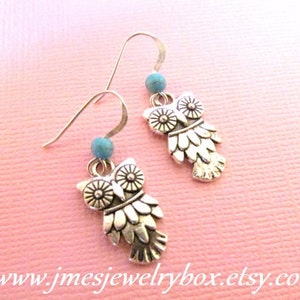 Silver owl earrings with turquoise, Little owl earrings, Silver bird earrings, Turquoise earrings, Little silver owl earrings, Owl jewelry