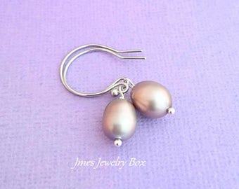 Grey freshwater pearl earrings, Silver freshwater pearl earrings, Grey pearl earrings, Silver pearl earrings