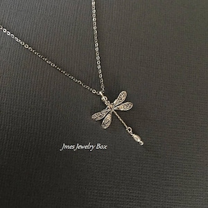 Silver dragonfly necklace with tiny freshwater pearl, Silver insect necklace, Little dragonfly necklace, Silver stacking necklace