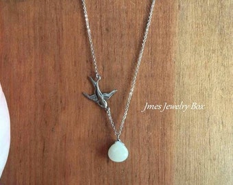 Little silver bird and amanzonite necklace, Silver sparrow necklace, Amazonite necklace, Gemstone necklace, Healing necklace, Amazon stone