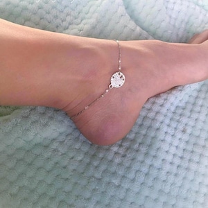 Silver sand dollar anklet with tiny freshwater pearls, Dainty sand dollar anklet, Little silver sand dollar anklet image 3