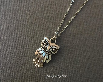 Little silver owl necklace, Silver owl pendant, Sweet little owl necklace, Silver owl jewelry