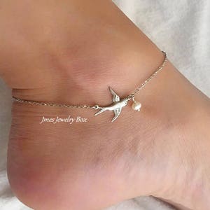 Silver flying bird anklet, Silver sparrow anklet, Silver dove anklet image 2