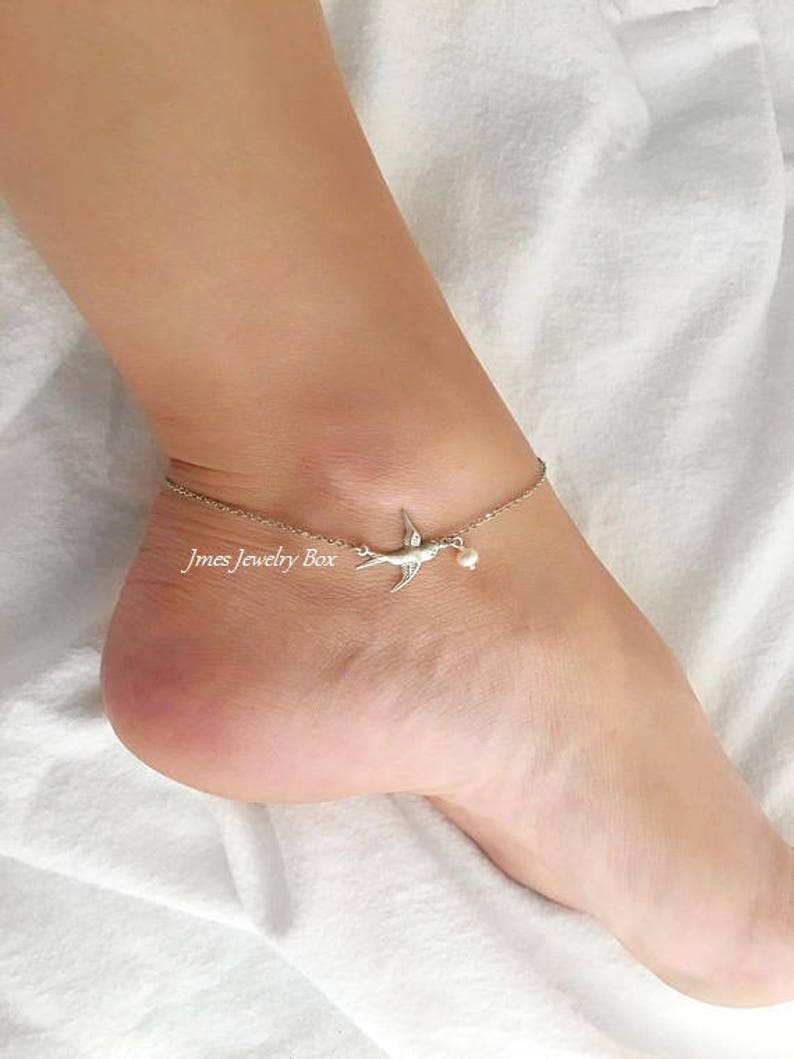 Silver flying bird anklet, Silver sparrow anklet, Silver dove anklet image 1