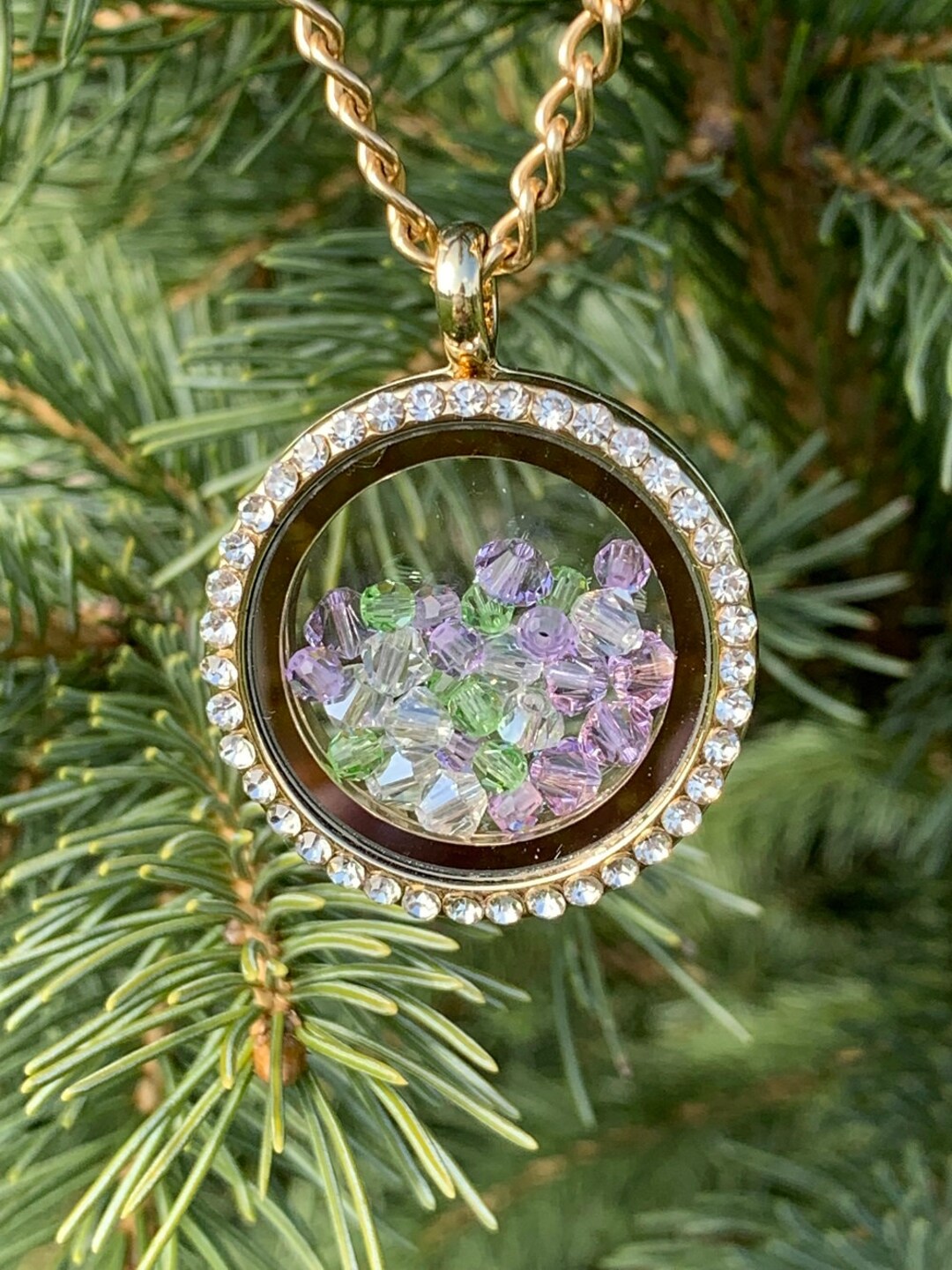 Stunning Gold Tone Round See Through Pendant Has Rhinestone Edging With ...