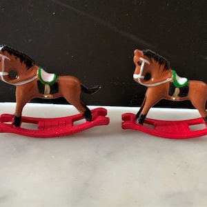 Décoration vintage cheval à bascule B - Lot de 2 - Taïwan - 1982