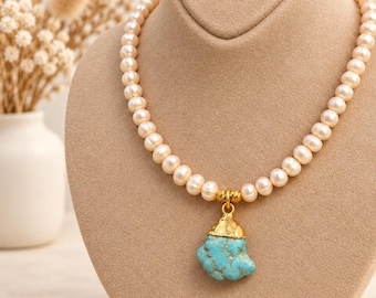 Collier pendentif en pierre turquoise, collier minimaliste de perles d'eau douce, bijou bohème fait main, collier pour tous les jours, cadeau de Noël pour elle