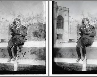 Old photo restoration, Scratch and dust cleanup, Digital photo repair with 2x upscale, Quick fix.