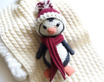 Zabawka Baby Penguin w kapeluszu, ręcznie robiony pluszowy prezent dla dzieci w kształcie pingwina