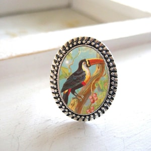 Tucan Ring, tucan jewelry, tucan pendant, tucan charm, tropical bird necklace, jungle bird necklace, tucan gift, gift for her, handmade