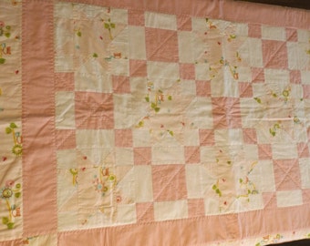 Morning Star Baby Quilt in Pink