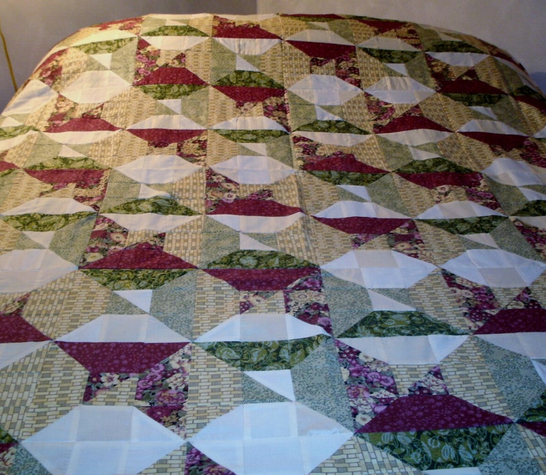 Optical Squares Queen Quilt image 1