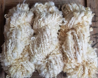 Handspun yarn art yarn textured wool chunky yarn, Undyed wool, Weaving, Natural Yarn