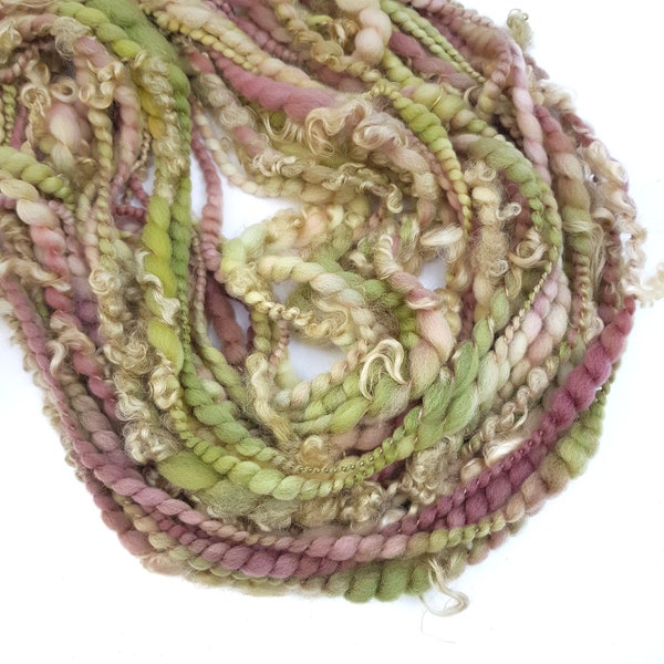 Chunky Yarn, Handspun Yarn, Handspun Art Yarn, Thick and Thin Yarn, Weaving