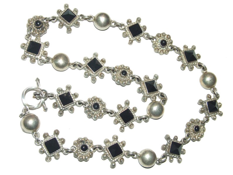 Vintage Taxco Mexico Sterling Silver 925 Beaded Filigree Onyx Pyramid Chain Necklace 23