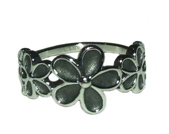 Vintage 90s Style Big Boho Triple Daisy Flower GENUINE STAINLESS STEEL Non Tarnish Ring Size 6 - 7 - 8 - 9 - 10