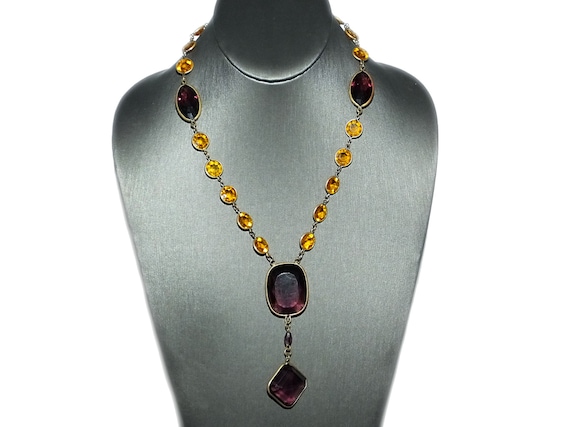 Lavender Glass Stone Elongated Drop Necklace Lavender Glass Stone Elongated Drop Necklace