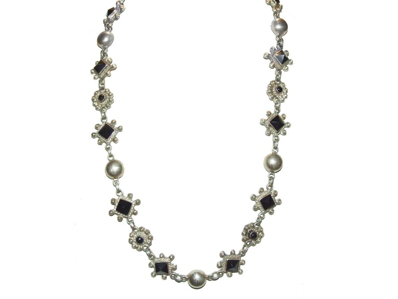 Vintage Taxco Mexico Sterling Silver 925 Beaded Filigree Onyx Pyramid Chain Necklace 23