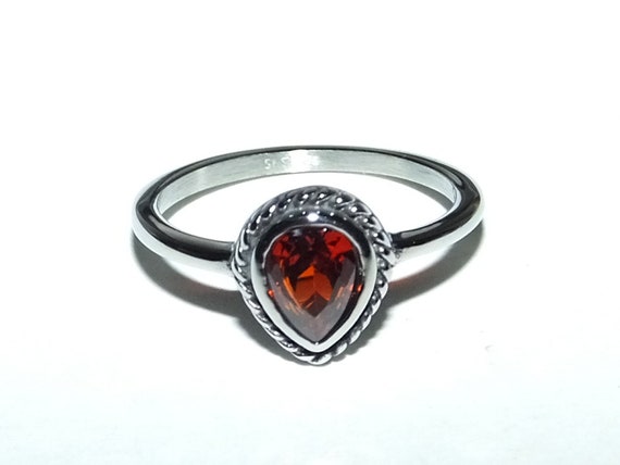Vintage 90s Style Ruby Red CZ Pear Shaped Teardro… - image 4