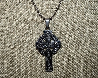 CLEARANCE Vintage 90s Style Goth Grunge Wiccan Large Celtic Shamrock Cross GENUINE STAINLESS Steel Non Tarnish Necklace