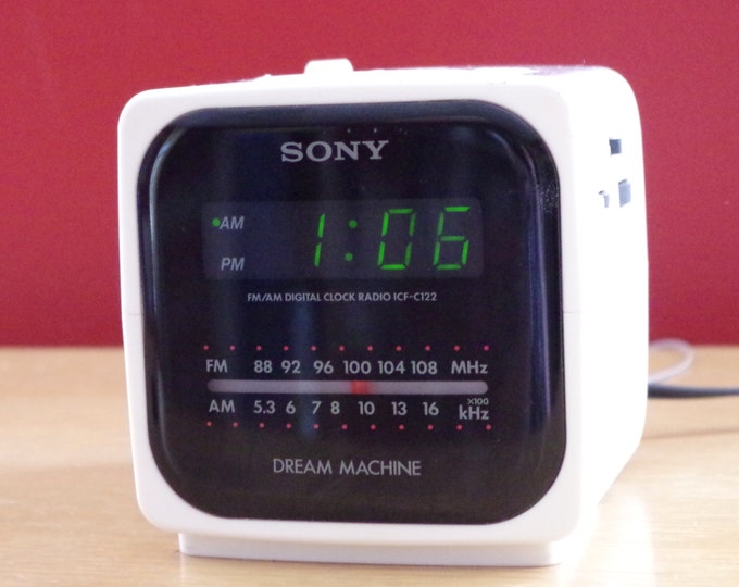 Vintage 1980s Sony Dream Machine Cube Alarm Clock Radio Model Etsy