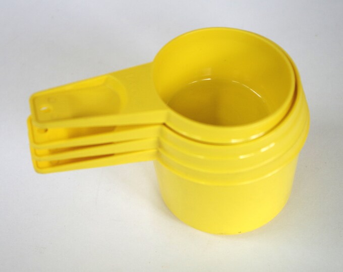 Set of 4 Vintage Yellow Tupperware Measuring Cups Etsy