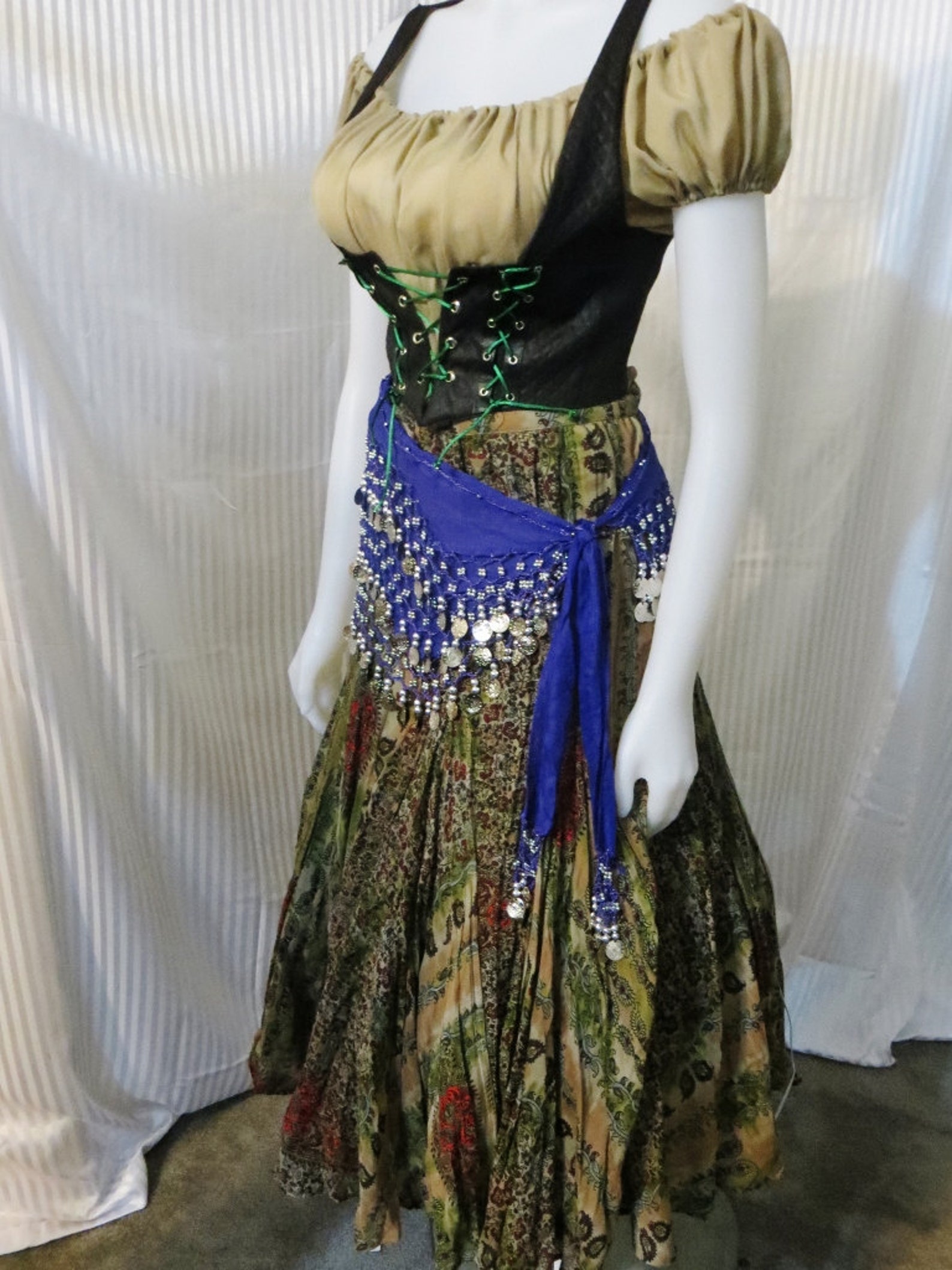 Renaissance Gypsy/Wench Gorgeous Costume Neutral colors Made | Etsy