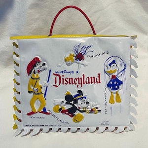 1950s RARE Collectible Disneyland Vinyl Purse Near Mint Condition