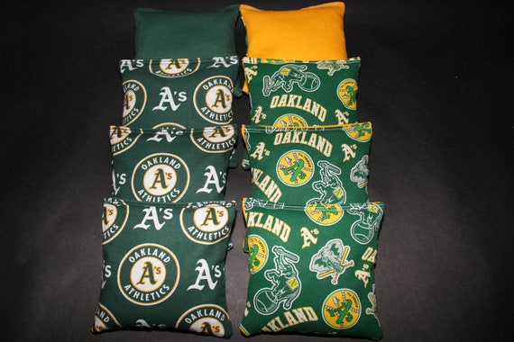 OAKLAND ATHLETICS CORNHOLE BEAN BAGS SET OF 4 TOP QUALITY TOSS GAME