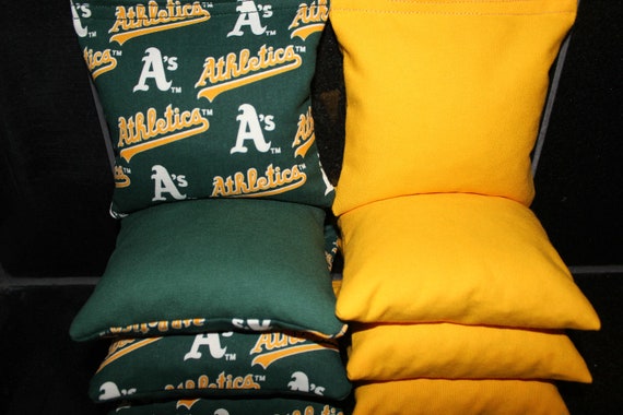 OAKLAND ATHLETICS CORNHOLE BEAN BAGS SET OF 4 TOP QUALITY TOSS GAME