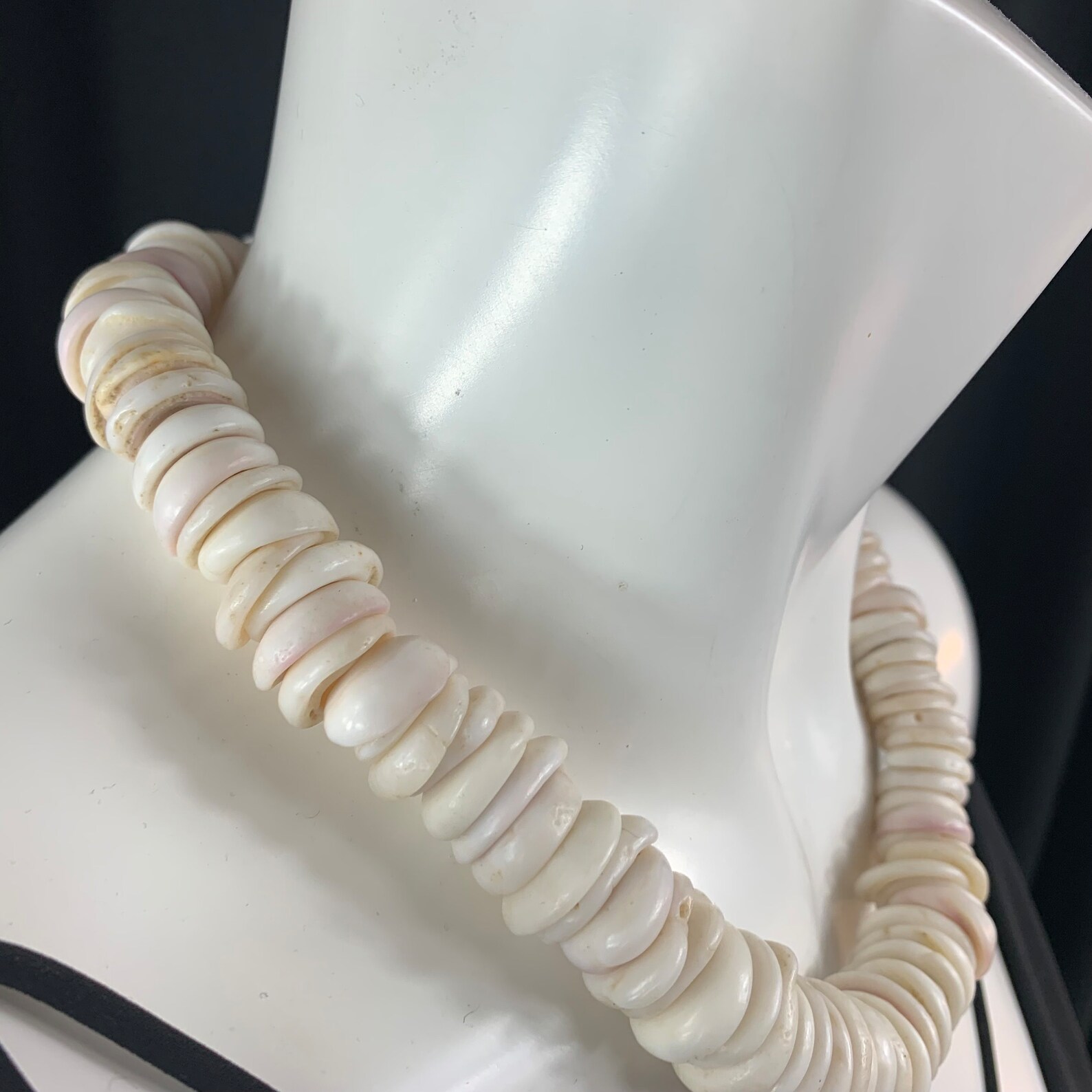 Huge Puka Shell Bead Necklace Vintage Hawaiiana Hawaiian - Etsy