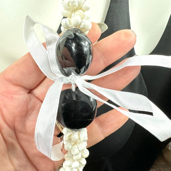 Kukui Nut and Shell Wedding Lei Necklace, Beachy … - image 8