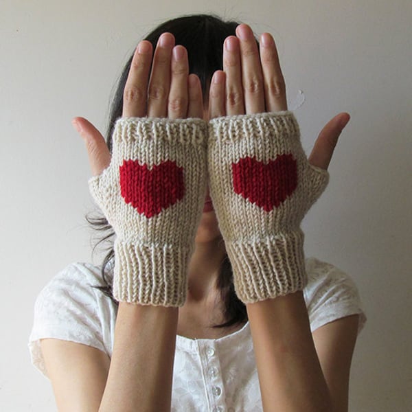 Heart Knit Fingerless Gloves: Mushroom Beige Wool Blend with Dark Red Embroidered Heart