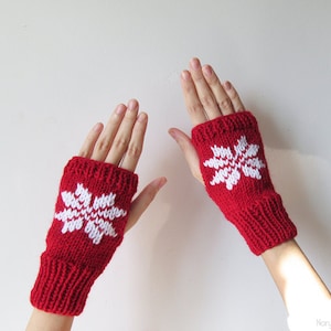 Hand Knit Fingerless Gloves in Dark Red, Embroidered Snowflake, Seamless Knit Gloves, Wool Blend, Knit Mittens, Wrist Warmers, For Her