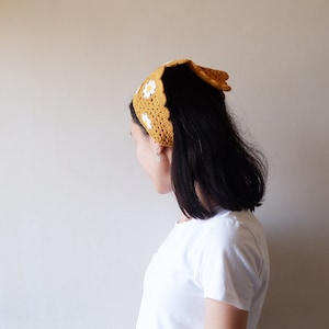 Mustard Yellow Daisy Crochet Bandana, Granny Square, Boho Hair Scarf, Hippie Hair Wrap, Vintage Style, Retro Hair Kerchief,Triangle Headband image 3