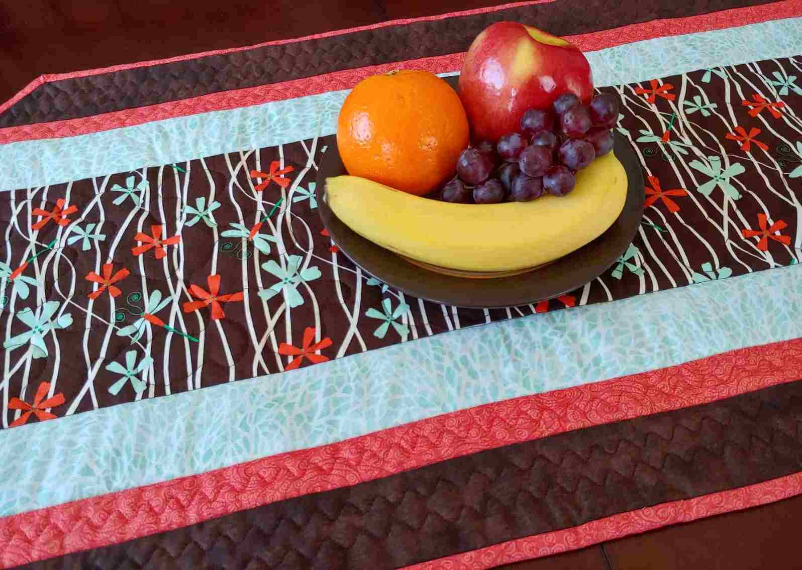 PDF Sew Fast Quilted Table Runner Pattern, the Fabric Addict - Etsy
