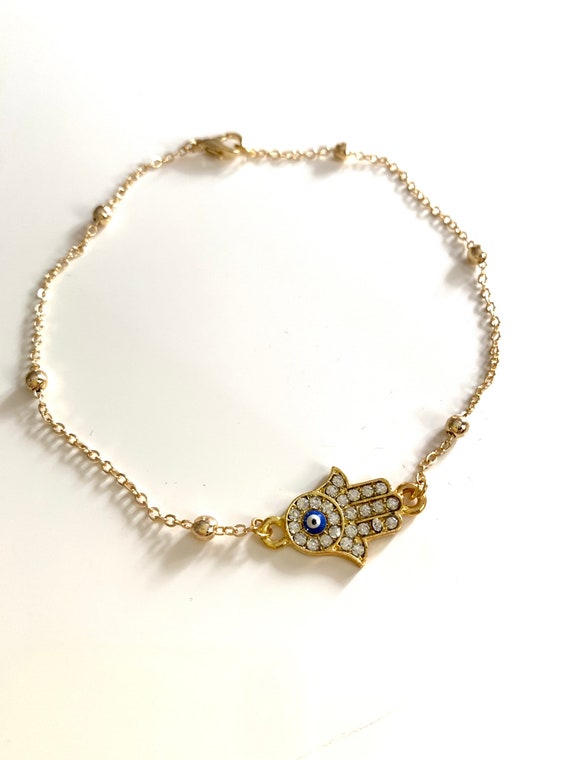 14 Kt Yellow Gold Diamond Enamelled Hamsa Hand Bracelet Design by Kaj Fine  Jewellery at Pernia's Pop Up Shop 2024