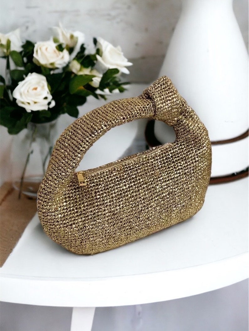 VIDEO TUTORIAL Knot Crochet bag Crochet bag pattern Glitter Gold Baguette Pouch Clutch Knitted Evening Bag Sparkling Easy Pattern zdjęcie 9